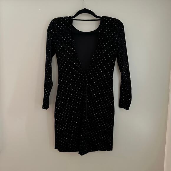 Express Women's Black + Gold 3/4 Sleeve Low Back Velvet Mini Dress Size 4 - Picture 9 of 10